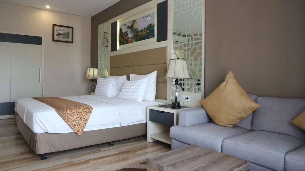 Hotel Golden Tulip Essential Belitung à Tanjung Pandan Extérieur photo