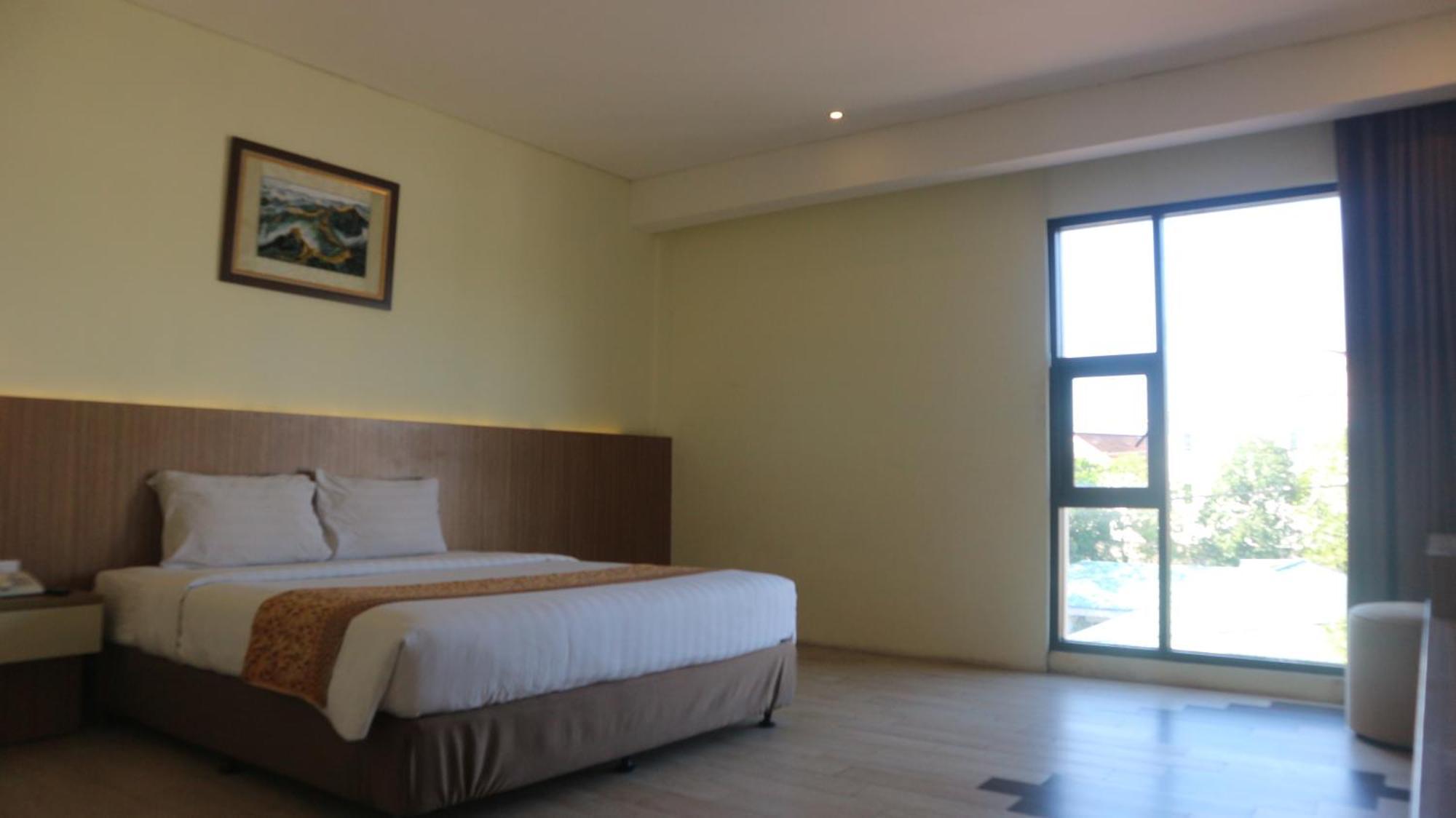 Hotel Golden Tulip Essential Belitung à Tanjung Pandan Extérieur photo