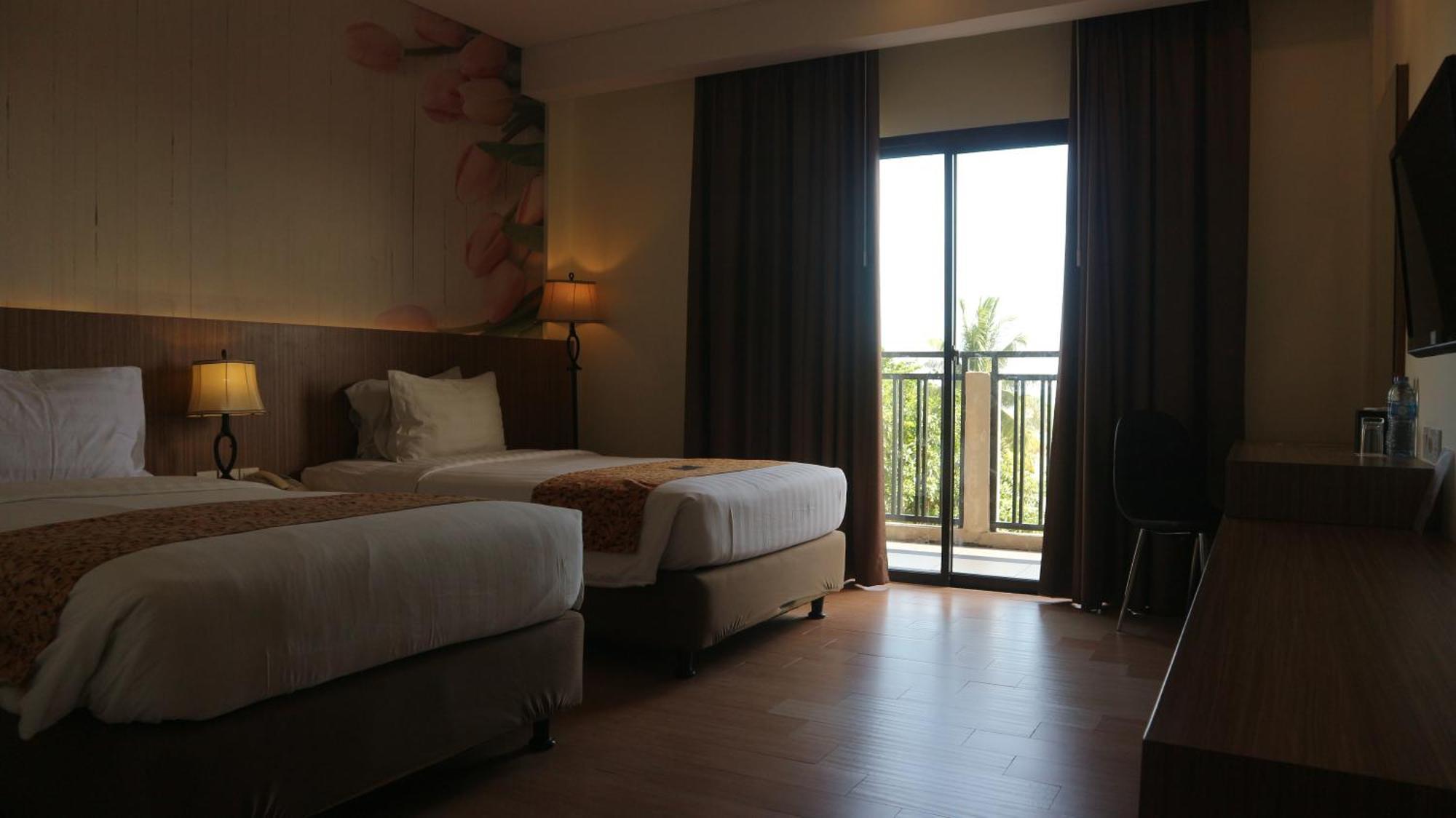 Hotel Golden Tulip Essential Belitung à Tanjung Pandan Extérieur photo