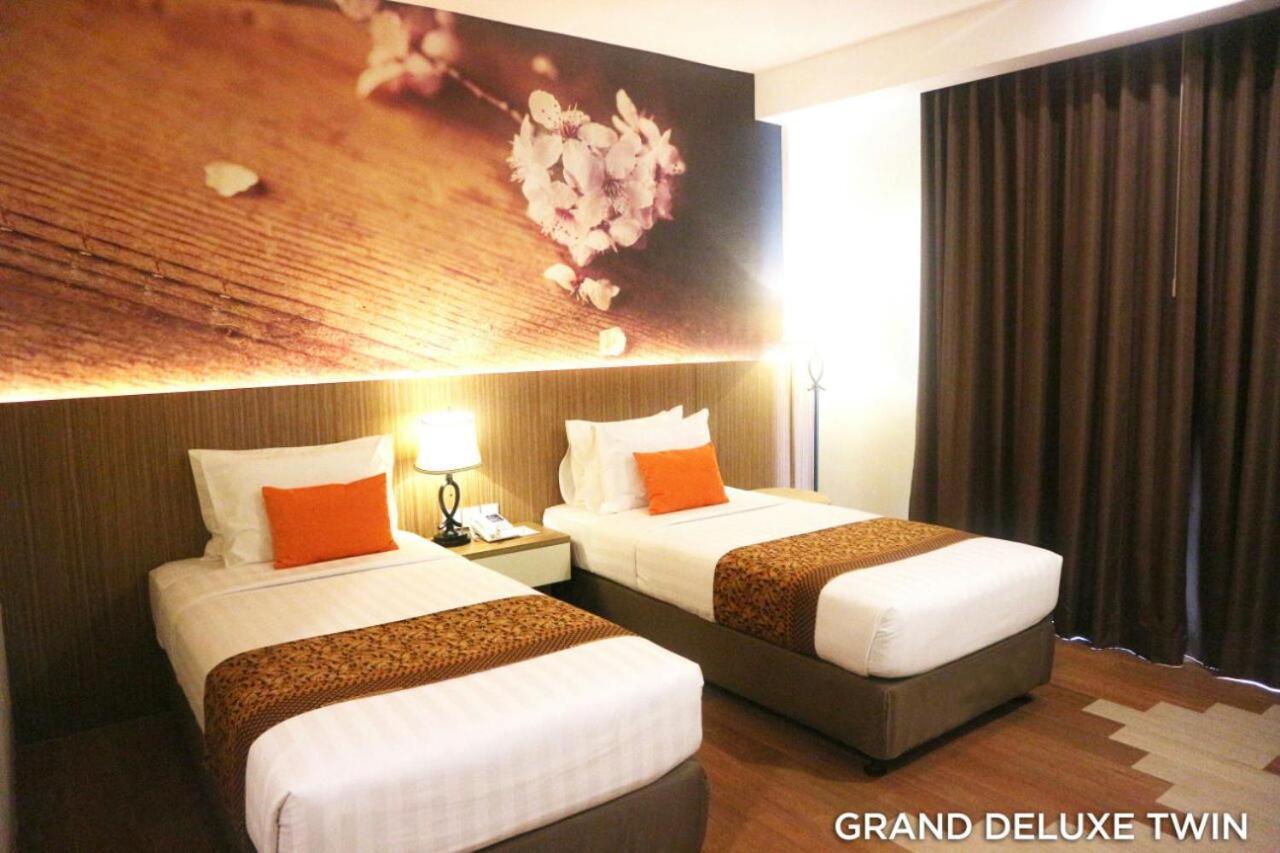Hotel Golden Tulip Essential Belitung à Tanjung Pandan Extérieur photo